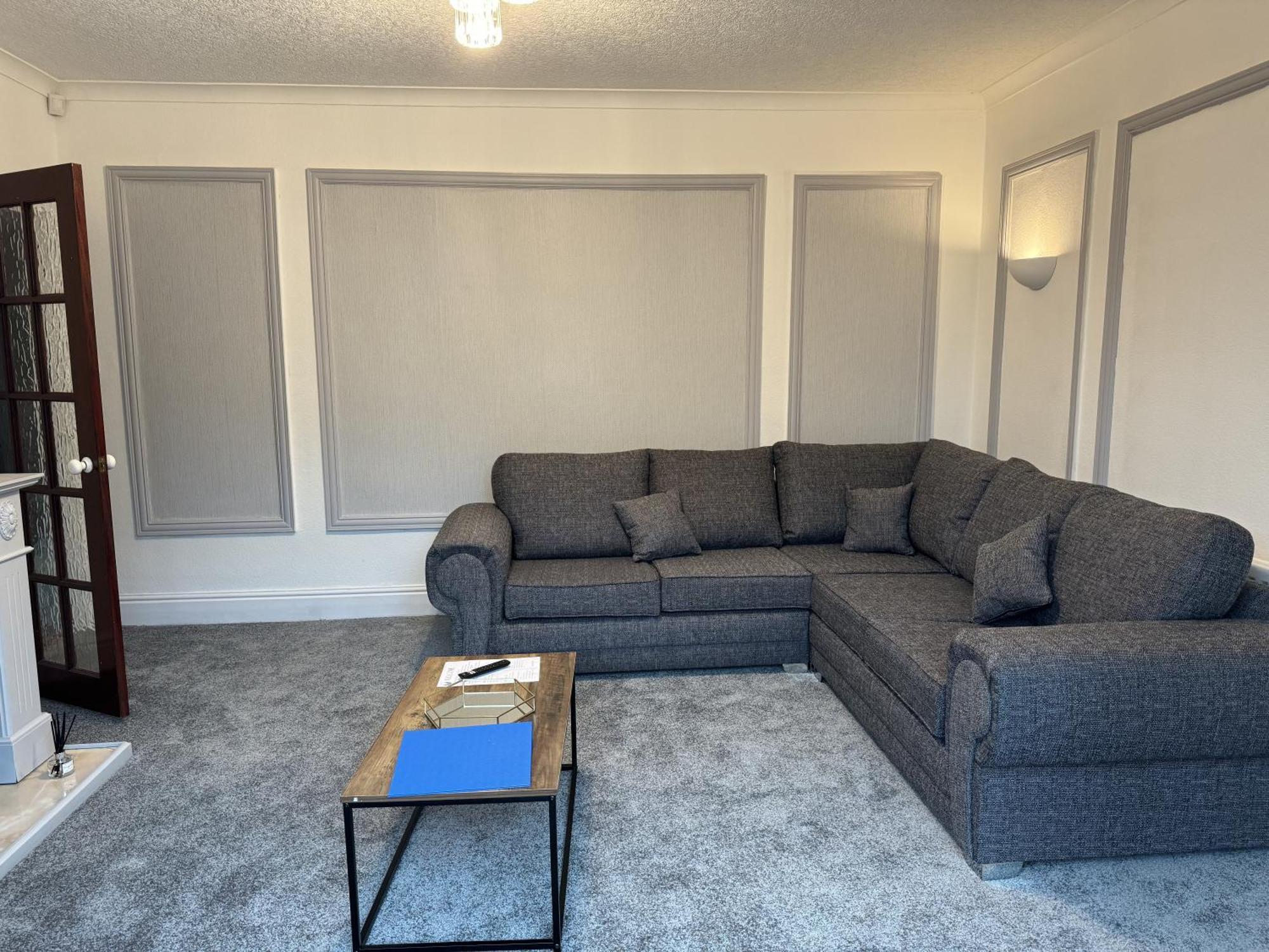 Huge 9 Bed Property Sleeps 17, Near Nec, City Centre, Hs2 Birmingham Ngoại thất bức ảnh