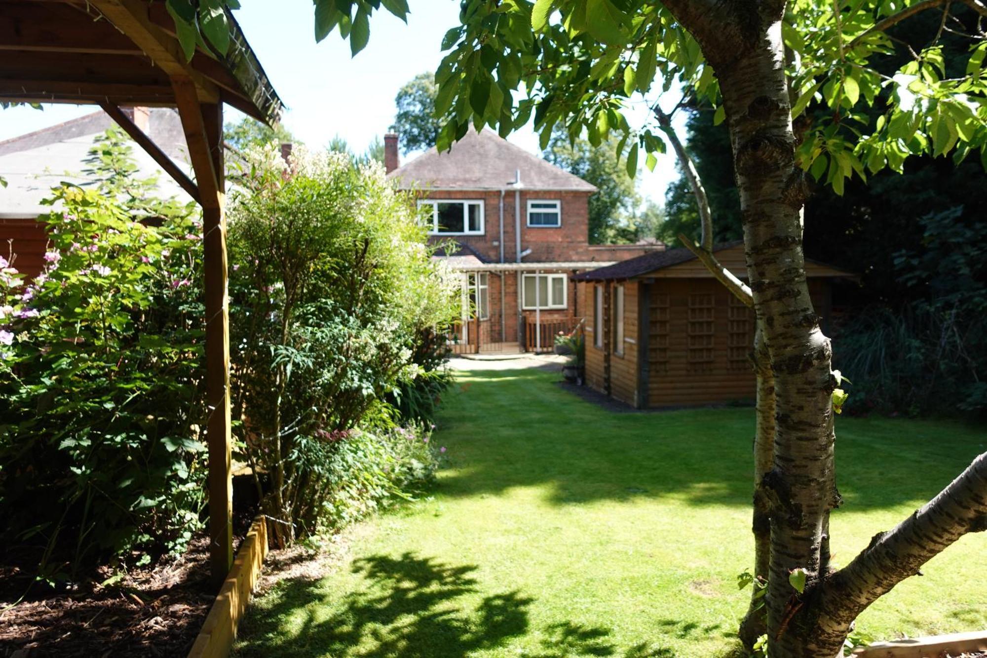 Huge 9 Bed Property Sleeps 17, Near Nec, City Centre, Hs2 Birmingham Ngoại thất bức ảnh
