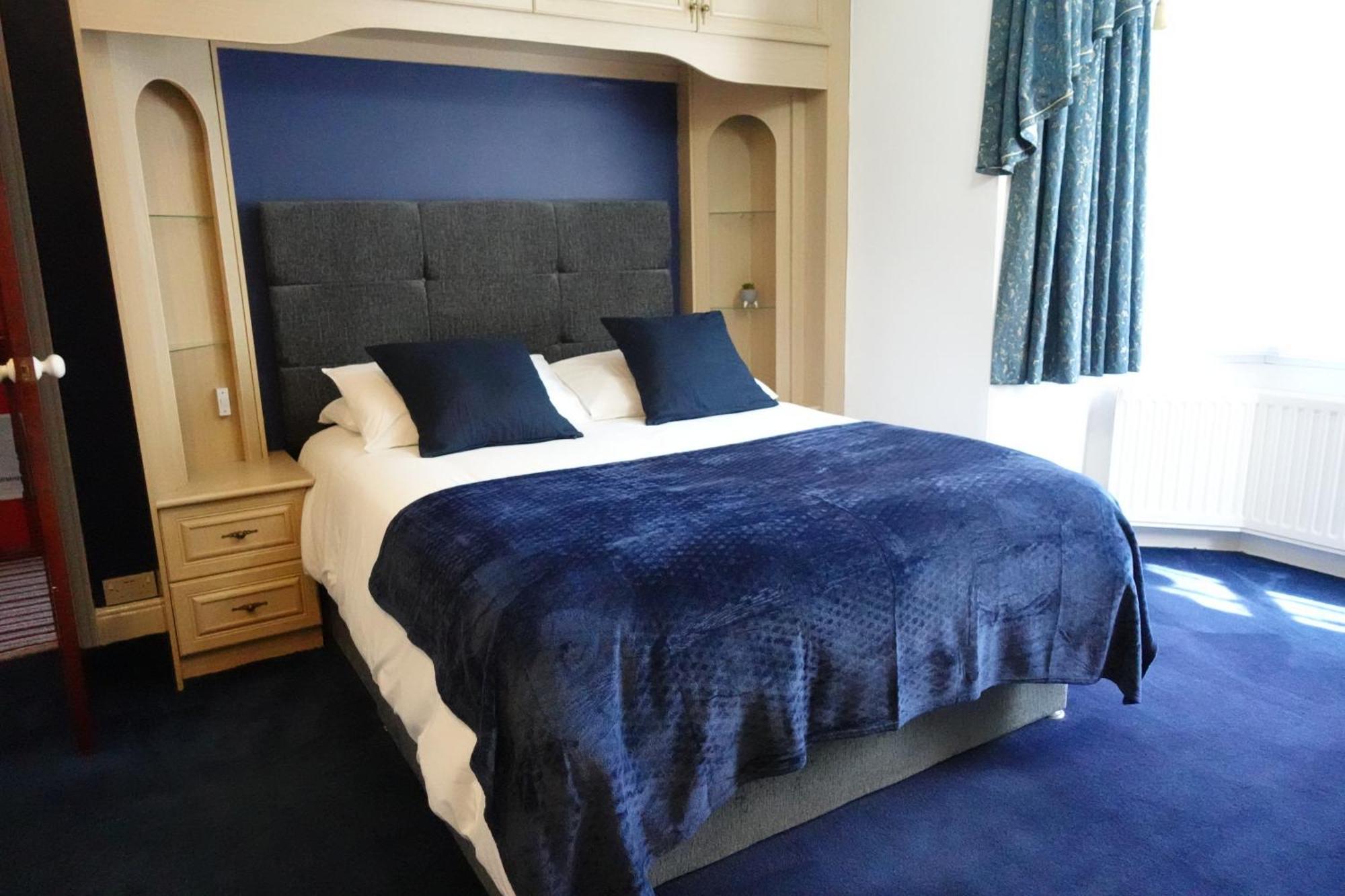 Huge 9 Bed Property Sleeps 17, Near Nec, City Centre, Hs2 Birmingham Ngoại thất bức ảnh