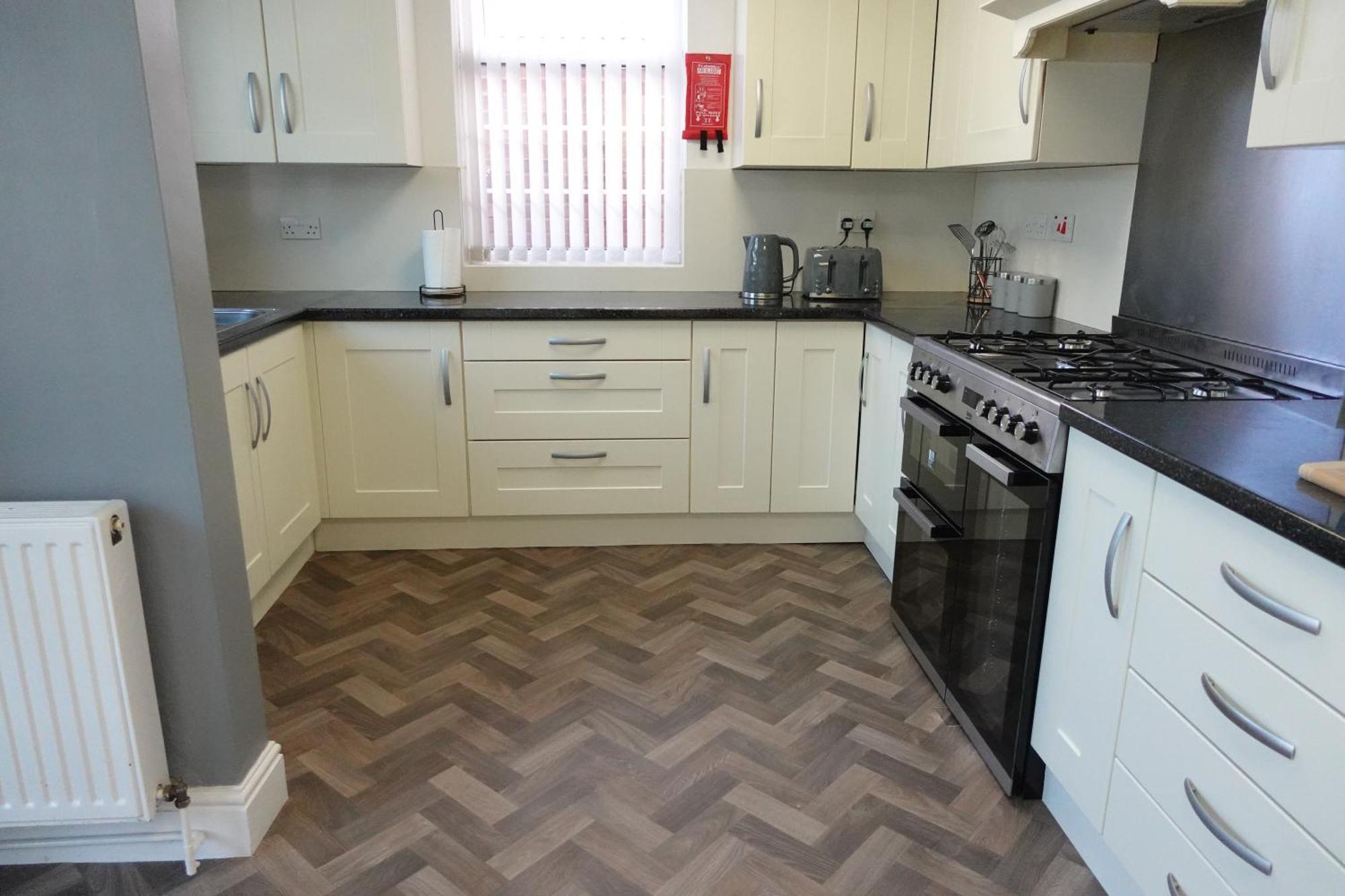 Huge 9 Bed Property Sleeps 17, Near Nec, City Centre, Hs2 Birmingham Ngoại thất bức ảnh