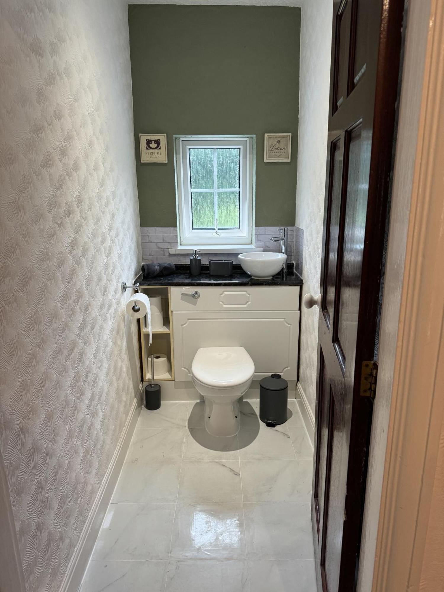 Huge 9 Bed Property Sleeps 17, Near Nec, City Centre, Hs2 Birmingham Ngoại thất bức ảnh